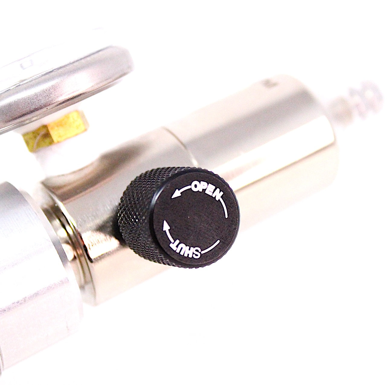 Gas Regulator Fixed Flow 0.5 LPM C10