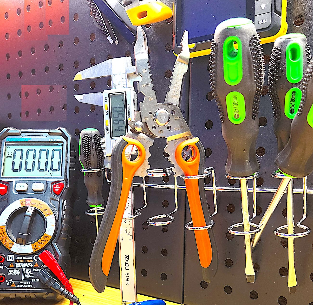 Wire Stripper | 9-in-1 Tool